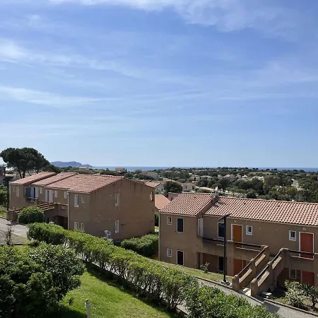 Apartment Charmant Studio Climatise Avec Terrasse Et Parking A 1 Km De La Plage, 4 Couchages - Fr-1-63-314